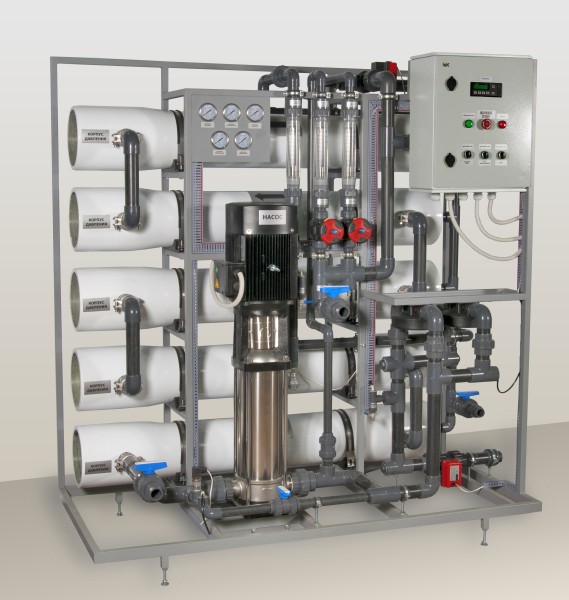 AWT RO-24/8040  - установка обратного осмоса с насосом (до  24 м3/ч )